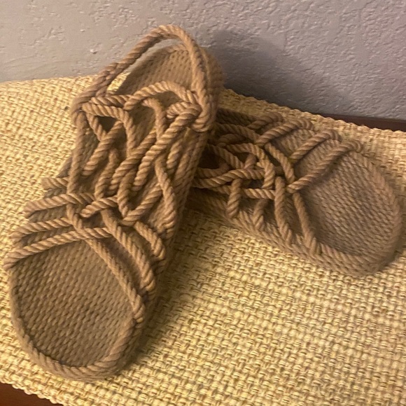 Men's Tan Rope Sandals - Picture 5 of 8